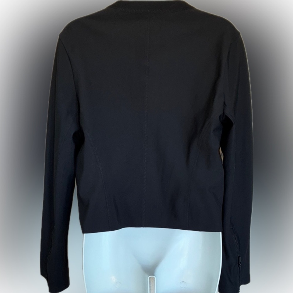 ATHLETA Black Jacket, Edgy & Sleek, offset zipper detail, lightweight. L - Picture 6 of 16